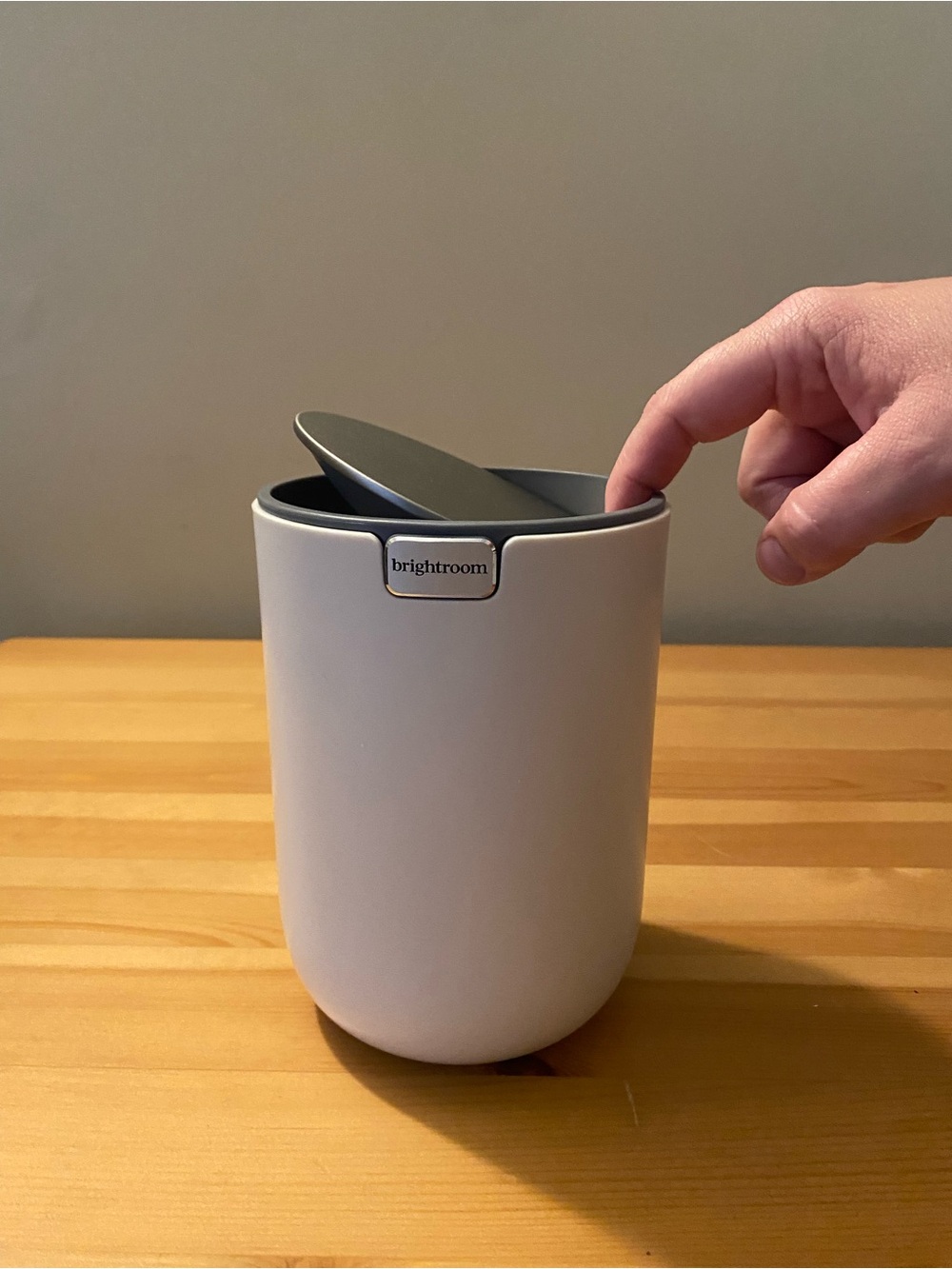 brightroom White & Gray Mini Countertop Waste Bin